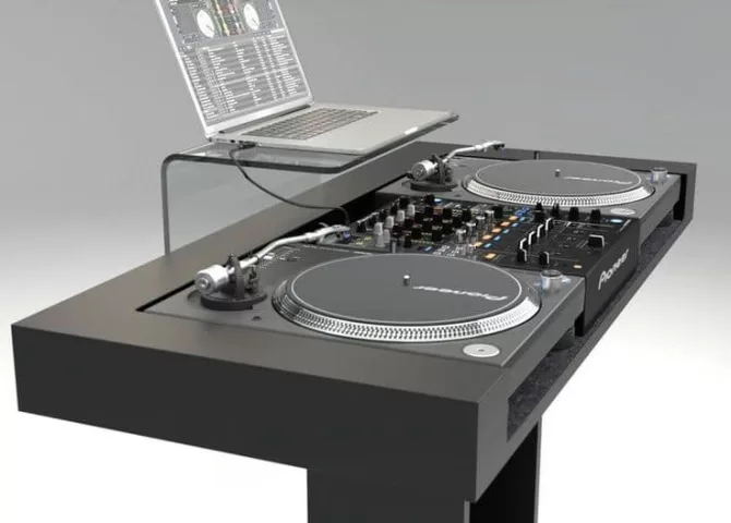 DJ Console